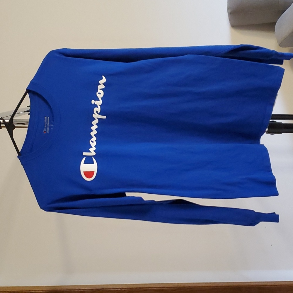 Champion Men's small long sleeve shirt- blue
